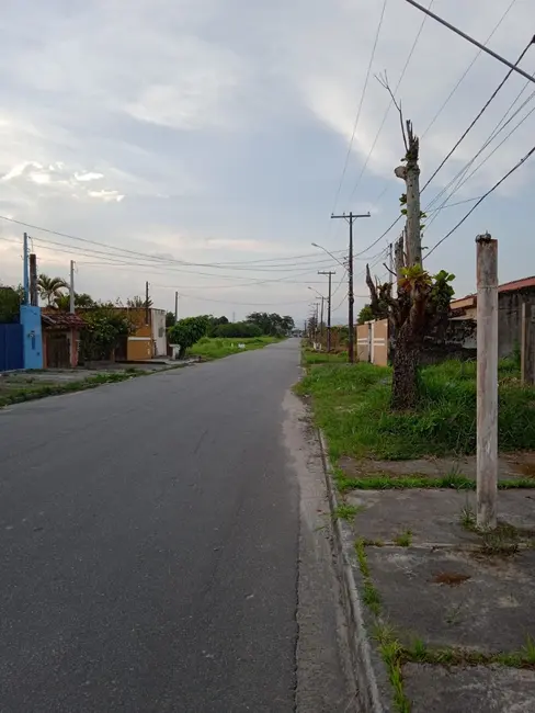 Foto 2 de Casa com 1 quarto à venda, 50m2 em Itanhaem - SP
