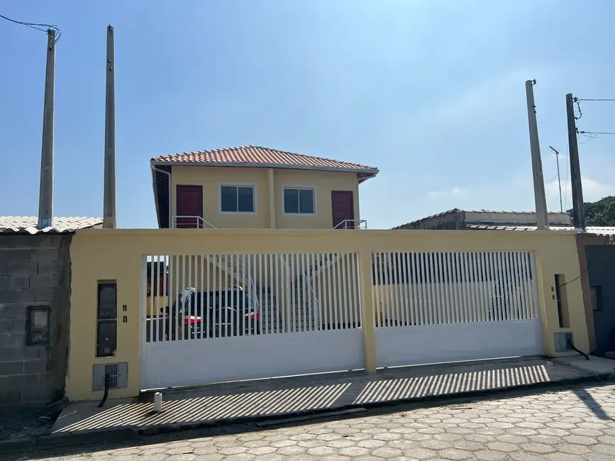 Foto 2 de Casa com 2 quartos à venda, 52m2 em Itanhaem - SP