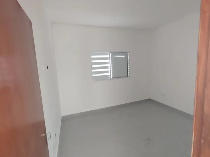 Foto 4 de Casa com 2 quartos à venda, 65m2 em Itanhaem - SP