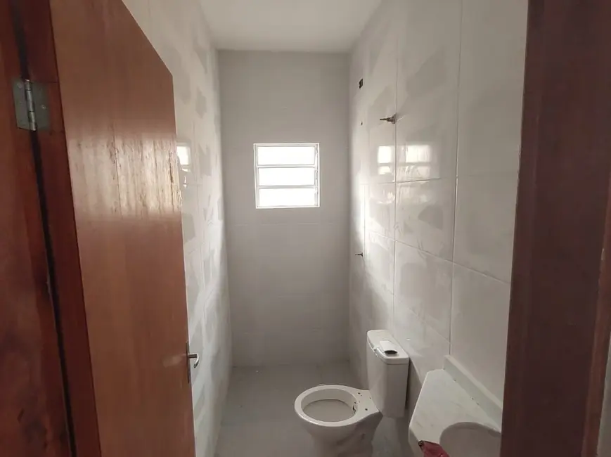 Foto 6 de Casa com 2 quartos à venda, 65m2 em Itanhaem - SP