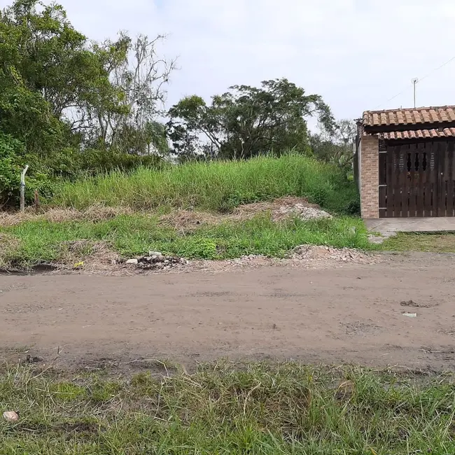 Foto 4 de Terreno / Lote à venda, 286m2 em Itanhaem - SP