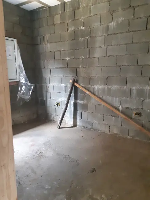 Casa com 2 quartos à venda, 50m2 em Itanhaem - SP - imagem 4 Foto 4 de Casa com 2 quartos à venda, 50m2 em Itanhaem - SP