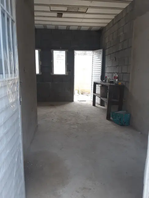 Casa com 2 quartos à venda, 50m2 em Itanhaem - SP - imagem 9 Foto 9 de Casa com 2 quartos à venda, 50m2 em Itanhaem - SP
