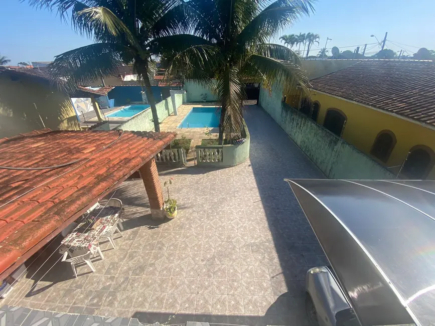 Foto 6 de Casa com 2 quartos à venda, 120m2 em Itanhaem - SP