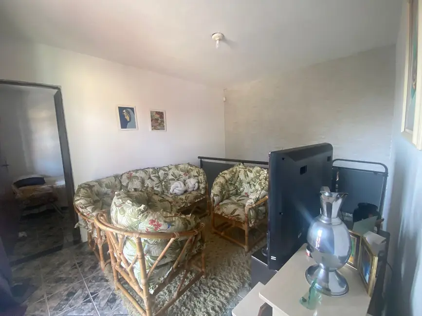 Foto 4 de Casa com 2 quartos à venda, 120m2 em Itanhaem - SP