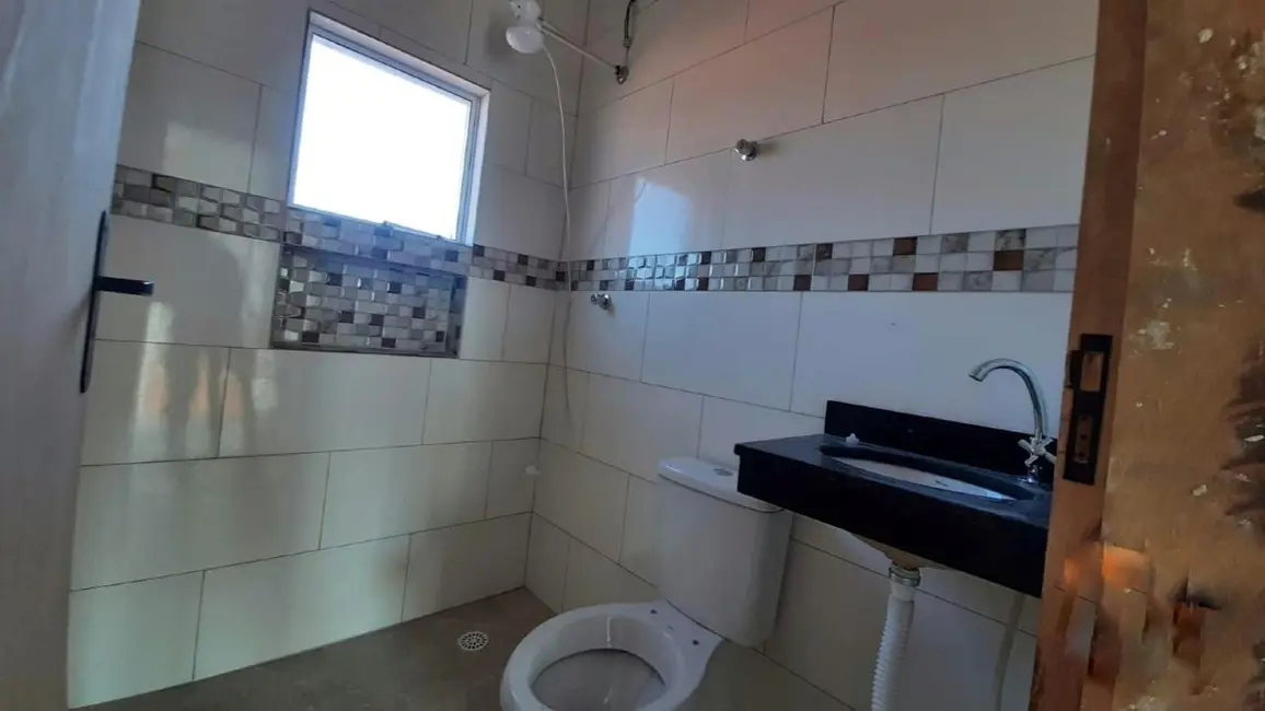 Casa de Condomínio com 2 quartos à venda, 63m2 em Itanhaem - SP - imagem 3 Foto 3 de Casa de Condomínio com 2 quartos à venda, 63m2 em Itanhaem - SP