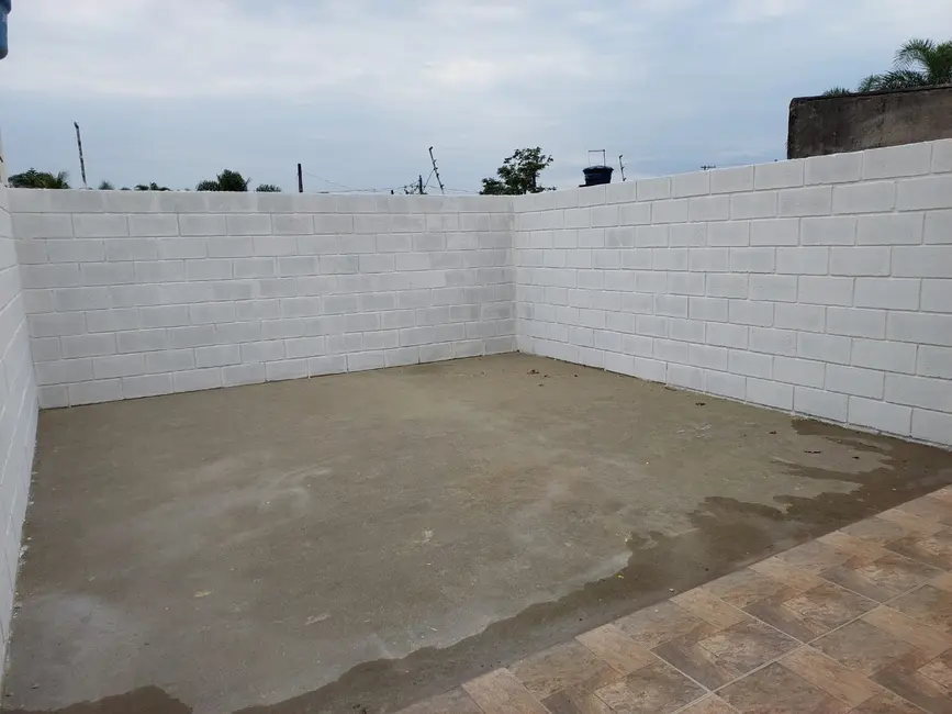 Foto 5 de Casa com 2 quartos à venda, 50m2 em Itanhaem - SP