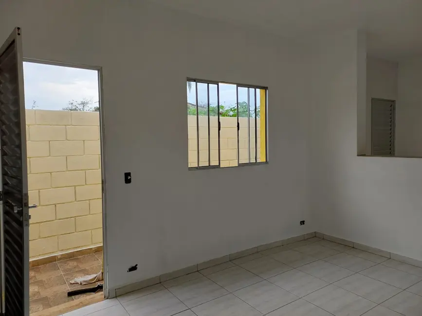 Foto 8 de Casa com 2 quartos à venda, 50m2 em Itanhaem - SP