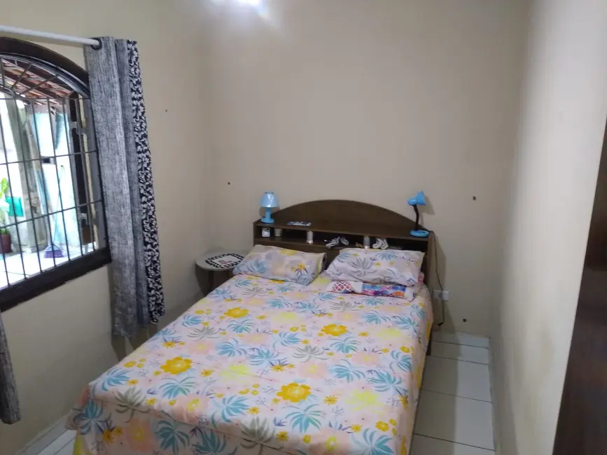 Foto 5 de Casa com 2 quartos à venda, 78m2 em Itanhaem - SP