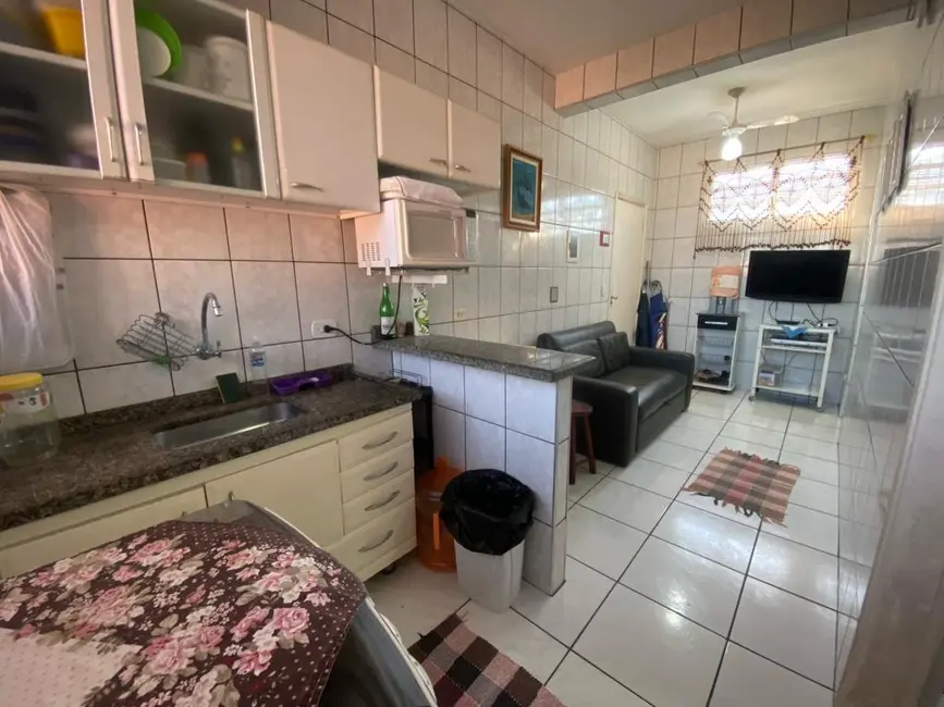 Apartamento com 1 quarto à venda, 37m2 em Itanhaem - SP - imagem 4 Foto 4 de Apartamento com 1 quarto à venda, 37m2 em Itanhaem - SP