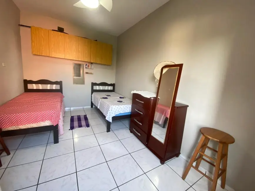 Foto 2 de Apartamento com 1 quarto à venda, 37m2 em Itanhaem - SP