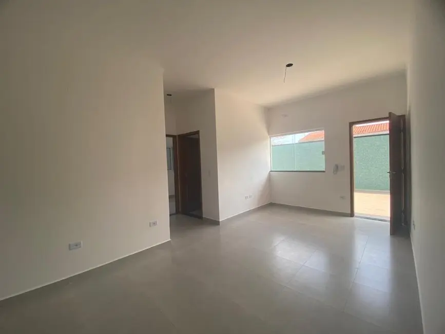 Foto 2 de Apartamento com 2 quartos à venda, 72m2 em Peruibe - SP