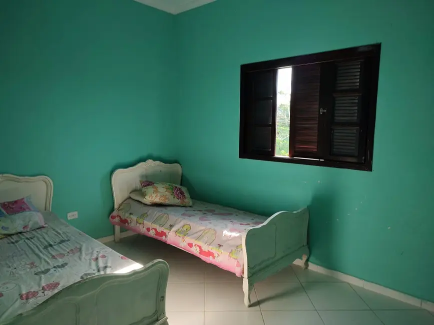 Foto 5 de Casa com 3 quartos à venda, 105m2 em Itanhaem - SP