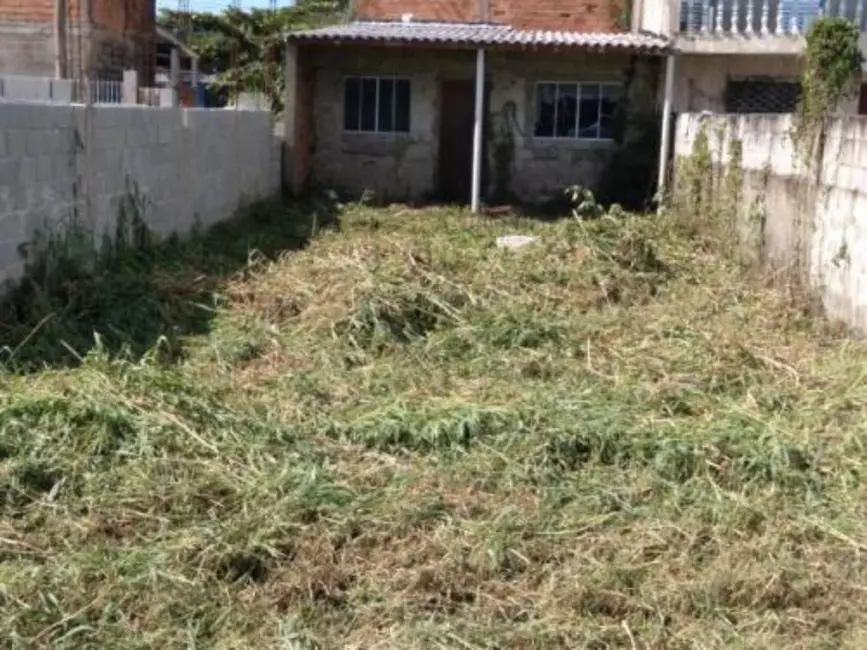 Foto 1 de Casa com 1 quarto à venda, 125m2 em Itanhaem - SP