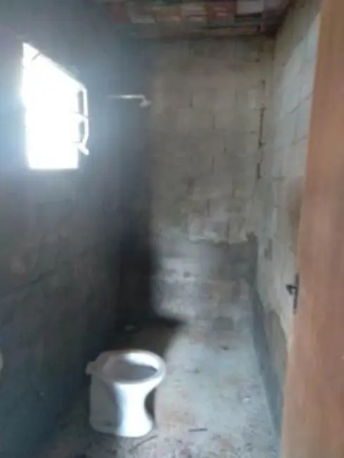 Foto 2 de Casa com 1 quarto à venda, 125m2 em Itanhaem - SP