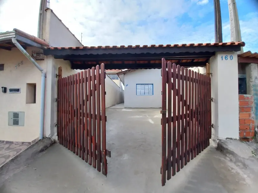 Foto 8 de Casa com 2 quartos à venda, 52m2 em Itanhaem - SP