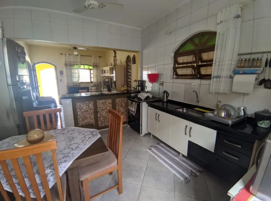 Foto 6 de Casa com 2 quartos à venda, 60m2 em Itanhaem - SP