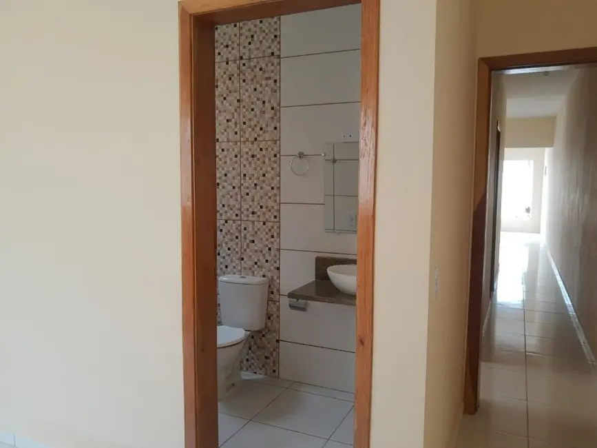 Foto 7 de Casa com 2 quartos à venda, 77m2 em Peruibe - SP