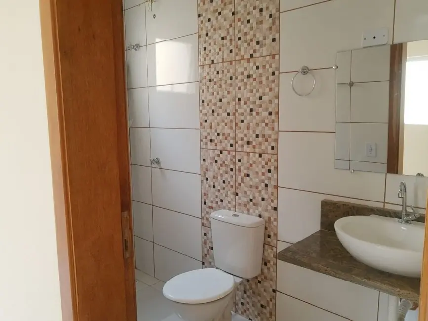 Foto 5 de Casa com 2 quartos à venda, 77m2 em Peruibe - SP