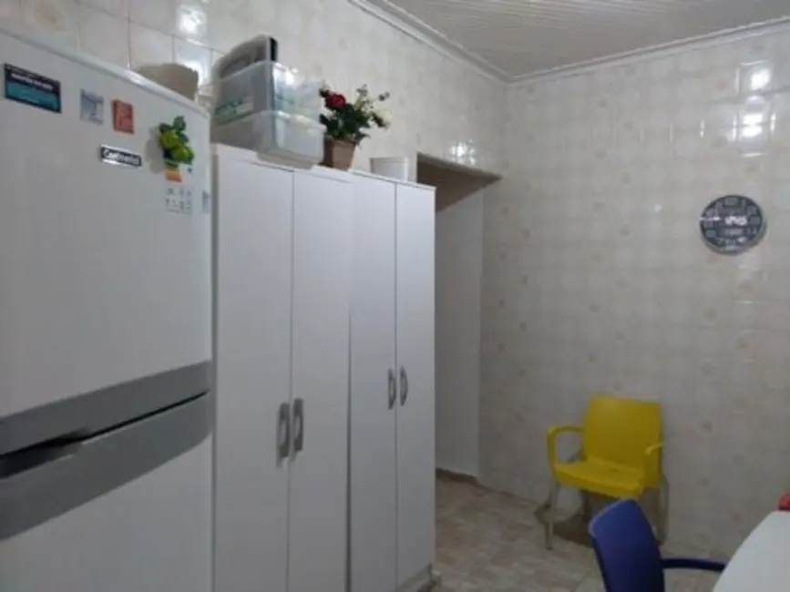 Foto 4 de Casa com 2 quartos à venda, 55m2 em Itanhaem - SP