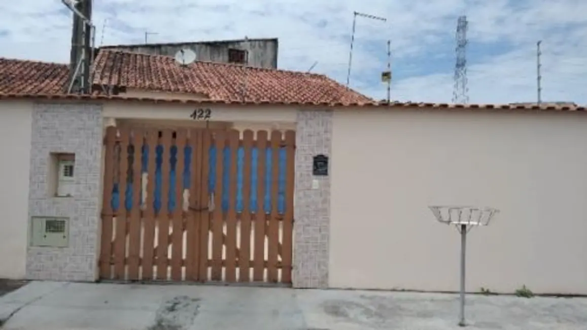 Foto 6 de Casa com 2 quartos à venda, 55m2 em Itanhaem - SP