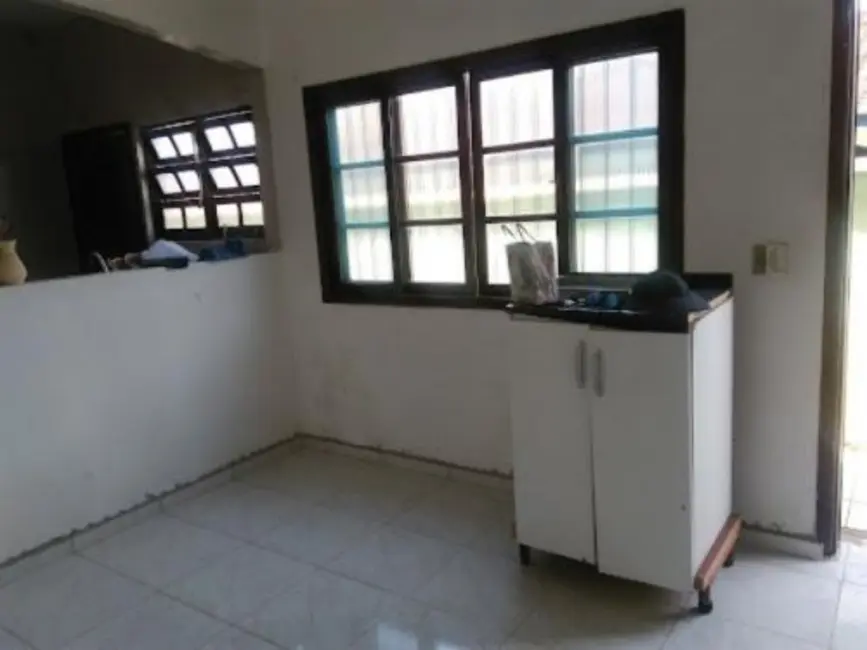 Foto 7 de Casa com 2 quartos à venda, 65m2 em Mongagua - SP