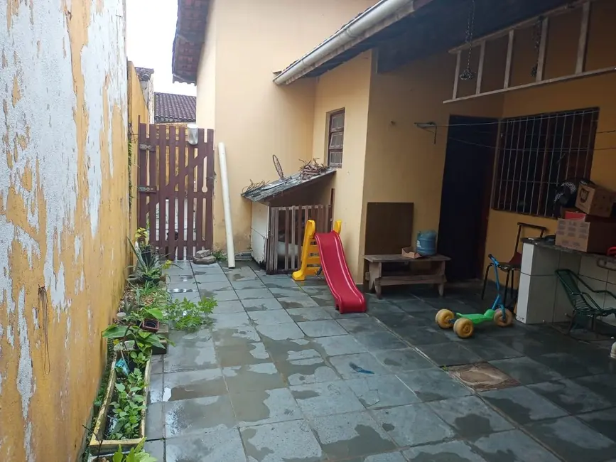 Foto 7 de Casa com 2 quartos à venda, 149m2 em Itanhaem - SP