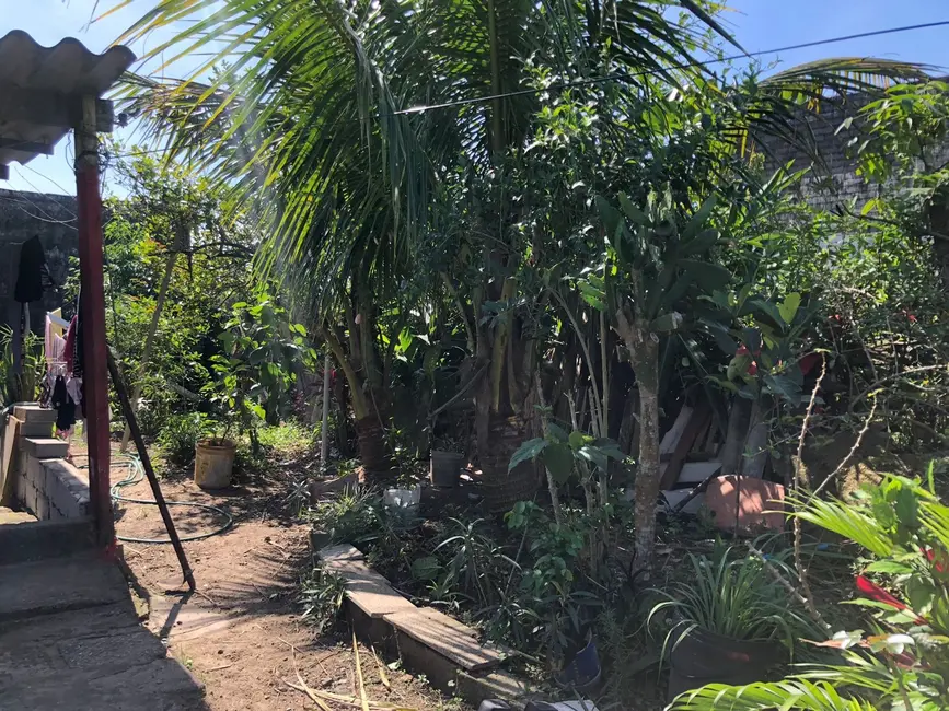 Foto 3 de Casa com 2 quartos à venda, 70m2 em Itanhaem - SP