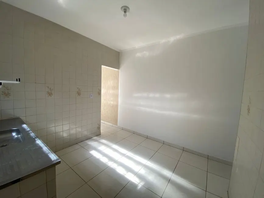 Casa com 2 quartos à venda, 67m2 em Agenor de Campos, Mongagua - SP - imagem 6 Foto 6 de Casa com 2 quartos à venda, 67m2 em Agenor de Campos, Mongagua - SP