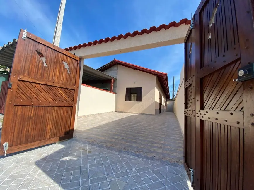 Casa com 2 quartos à venda, 67m2 em Agenor de Campos, Mongagua - SP - imagem 3 Foto 3 de Casa com 2 quartos à venda, 67m2 em Agenor de Campos, Mongagua - SP