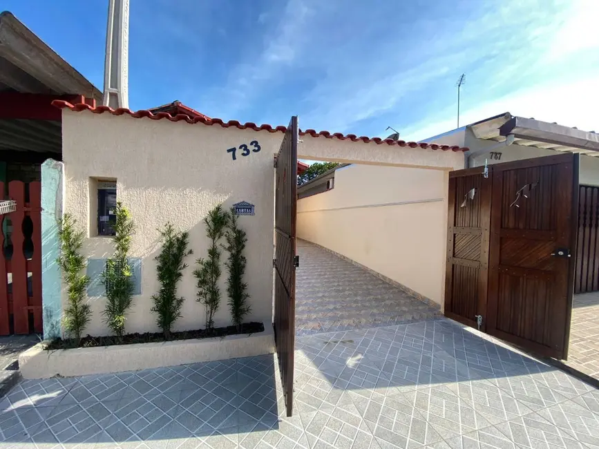 Casa com 2 quartos à venda, 67m2 em Agenor de Campos, Mongagua - SP - imagem 4 Foto 4 de Casa com 2 quartos à venda, 67m2 em Agenor de Campos, Mongagua - SP