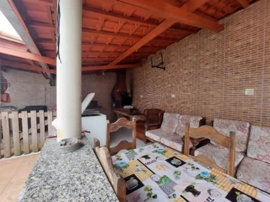 Foto 7 de Casa com 2 quartos à venda, 60m2 em Itanhaem - SP