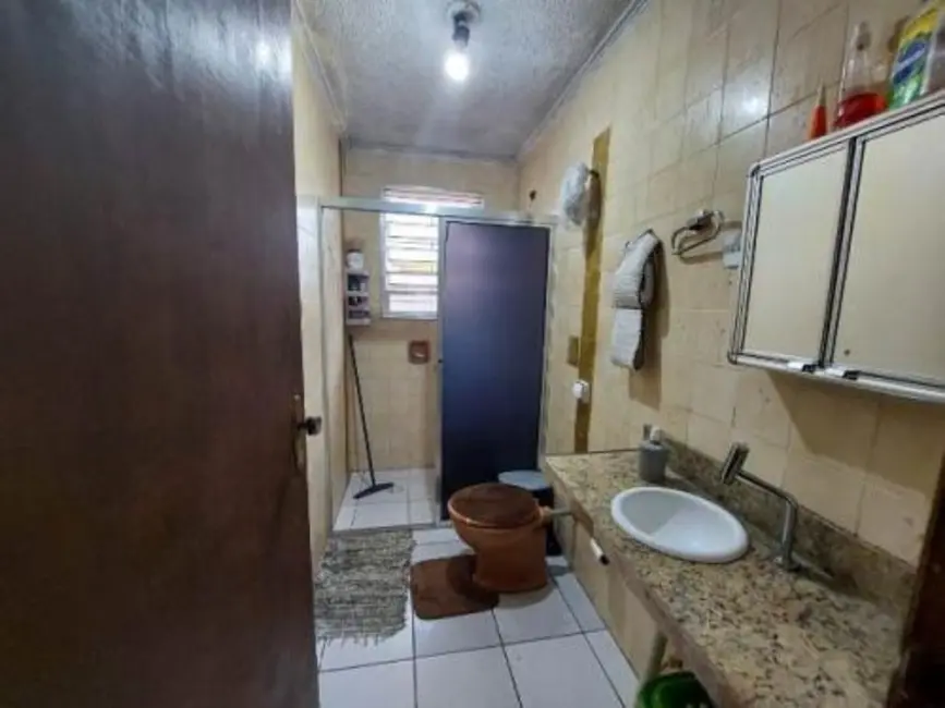 Foto 5 de Casa com 2 quartos à venda, 60m2 em Itanhaem - SP