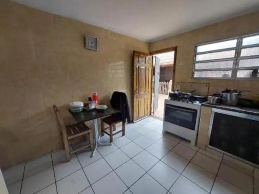 Foto 8 de Casa com 2 quartos à venda, 60m2 em Itanhaem - SP