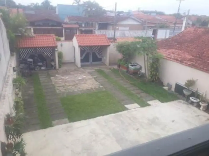 Foto 6 de Casa com 2 quartos à venda, 145m2 em Itanhaem - SP