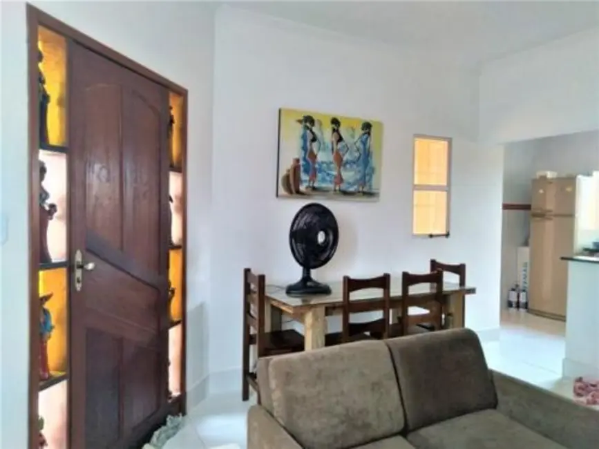 Foto 2 de Casa com 3 quartos à venda, 75m2 em Itanhaem - SP