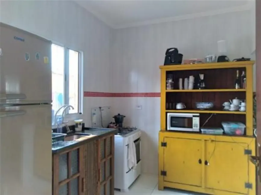 Foto 5 de Casa com 3 quartos à venda, 75m2 em Itanhaem - SP