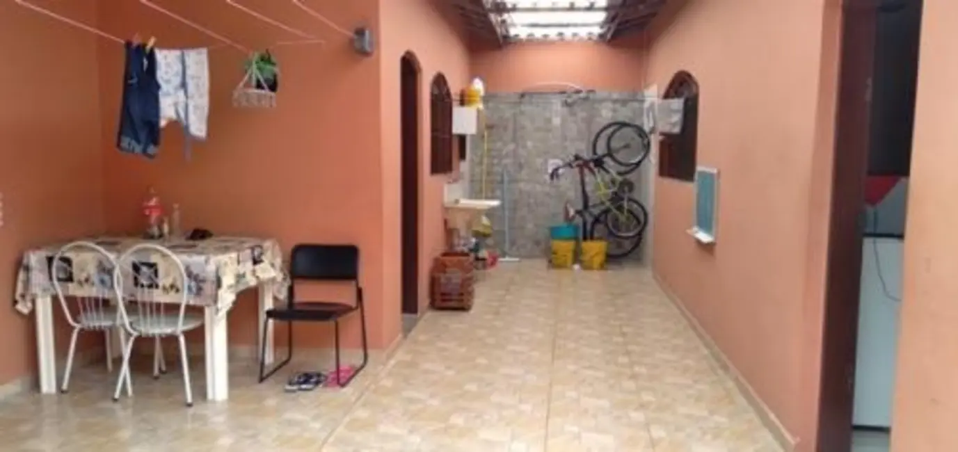 Foto 8 de Casa com 2 quartos à venda, 145m2 em Itanhaem - SP