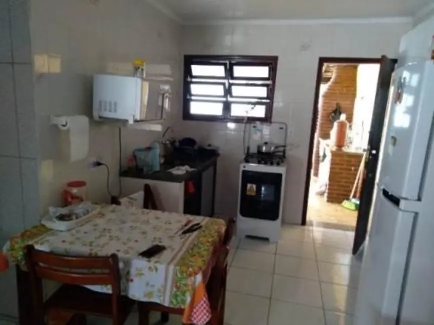 Foto 6 de Casa com 2 quartos à venda, 69m2 em Itanhaem - SP