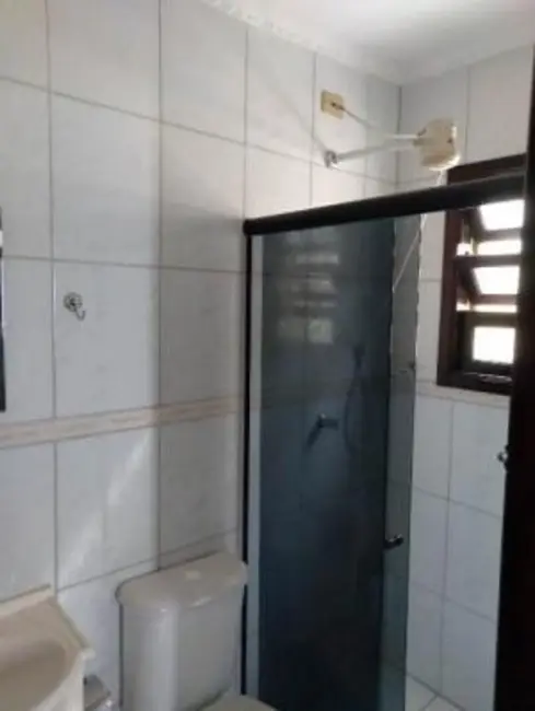 Foto 3 de Casa com 2 quartos à venda, 69m2 em Itanhaem - SP