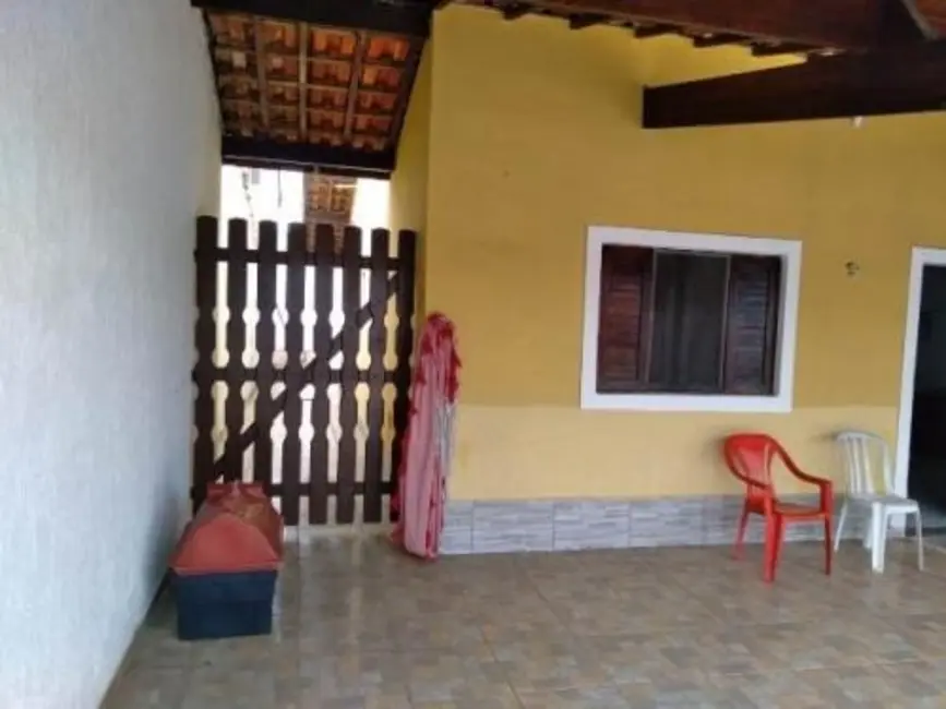 Foto 7 de Casa com 2 quartos à venda, 69m2 em Itanhaem - SP