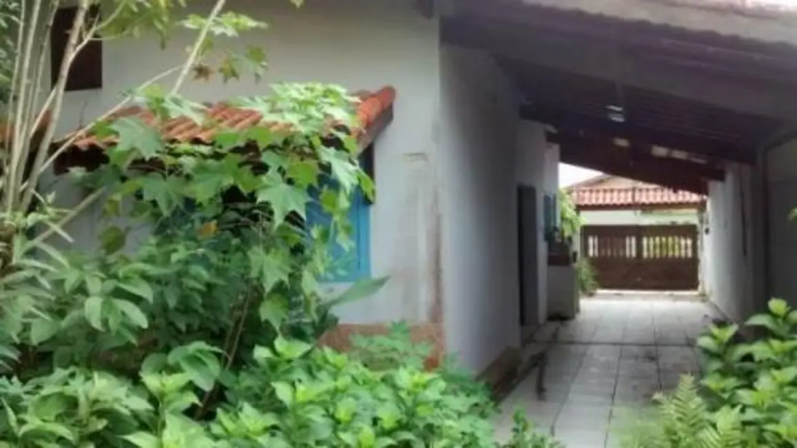 Foto 5 de Casa com 2 quartos à venda, 93m2 em Itanhaem - SP