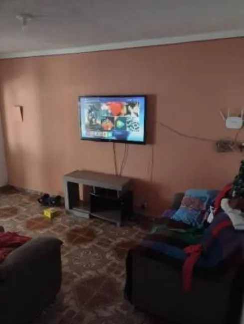 Casa com 2 quartos à venda, 84m2 em Itanhaem - SP - imagem 4 Foto 4 de Casa com 2 quartos à venda, 84m2 em Itanhaem - SP