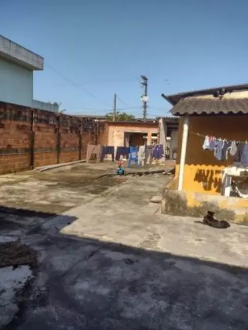 Casa com 2 quartos à venda, 84m2 em Itanhaem - SP - imagem 7 Foto 7 de Casa com 2 quartos à venda, 84m2 em Itanhaem - SP