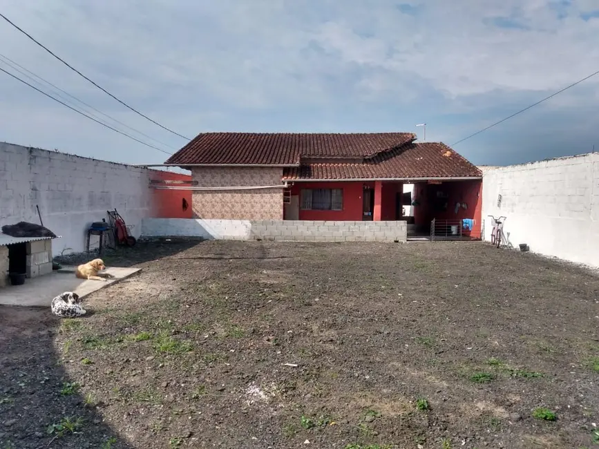 Foto 9 de Casa com 3 quartos à venda, 133m2 em Itanhaem - SP