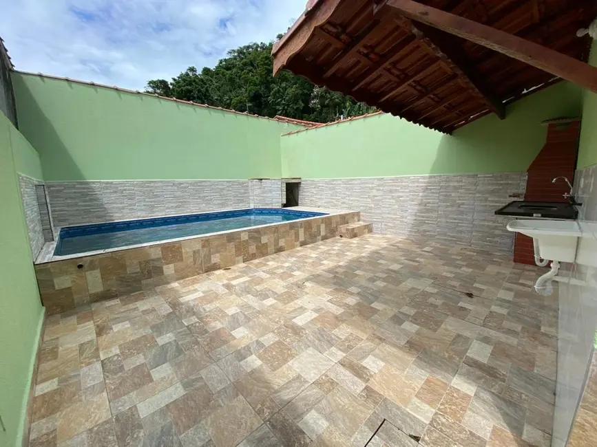 Foto 2 de Casa com 2 quartos à venda, 77m2 em Pedreira, Mongagua - SP