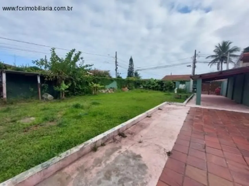 Foto 4 de Casa com 2 quartos à venda, 69m2 em Itanhaem - SP