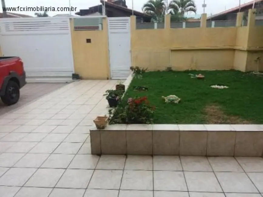 Foto 1 de Casa com 5 quartos à venda, 267m2 em Itanhaem - SP