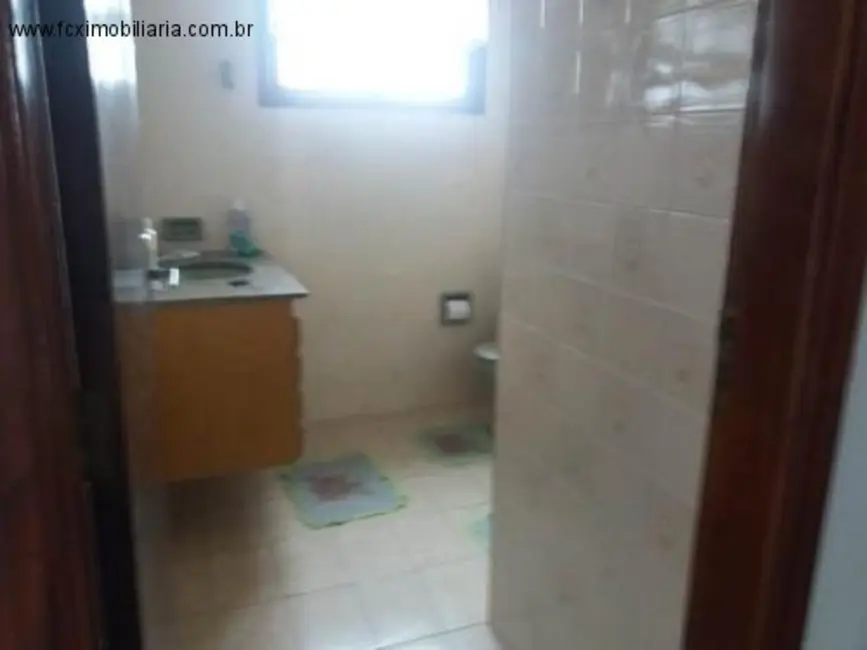 Foto 4 de Casa com 5 quartos à venda, 267m2 em Itanhaem - SP