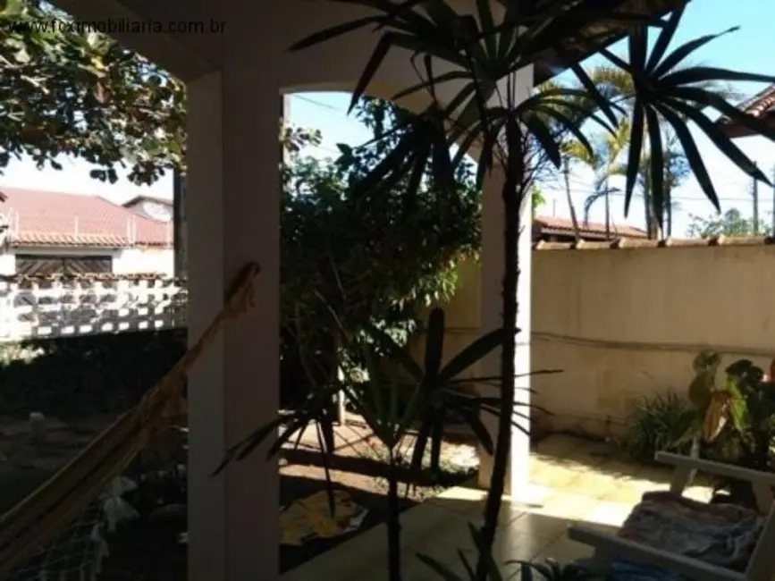 Foto 4 de Casa com 3 quartos à venda, 154m2 em Itanhaem - SP